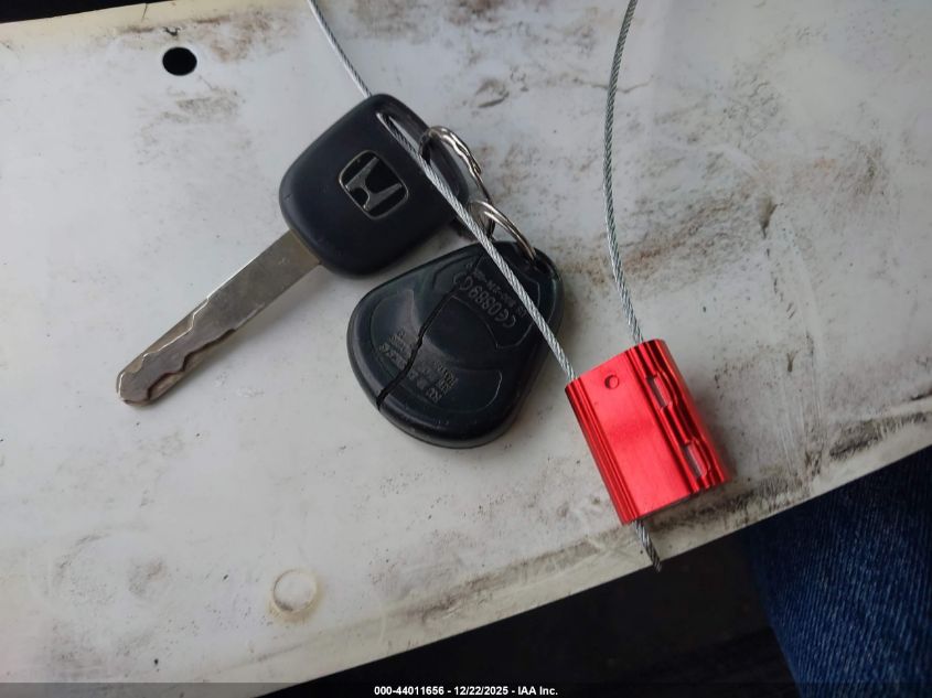 2003 Honda Cr-V Lx VIN: JHLRD68493C002213 Lot: 44011656