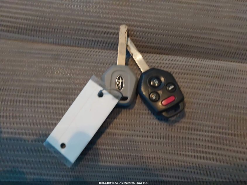 2013 Subaru Outback 2.5I Premium VIN: 4S4BRBCC4D3323502 Lot: 44011674