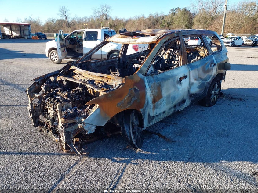 2015 Nissan Pathfinder Platinum