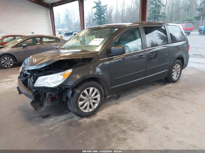 2012 Volkswagen Routan Se