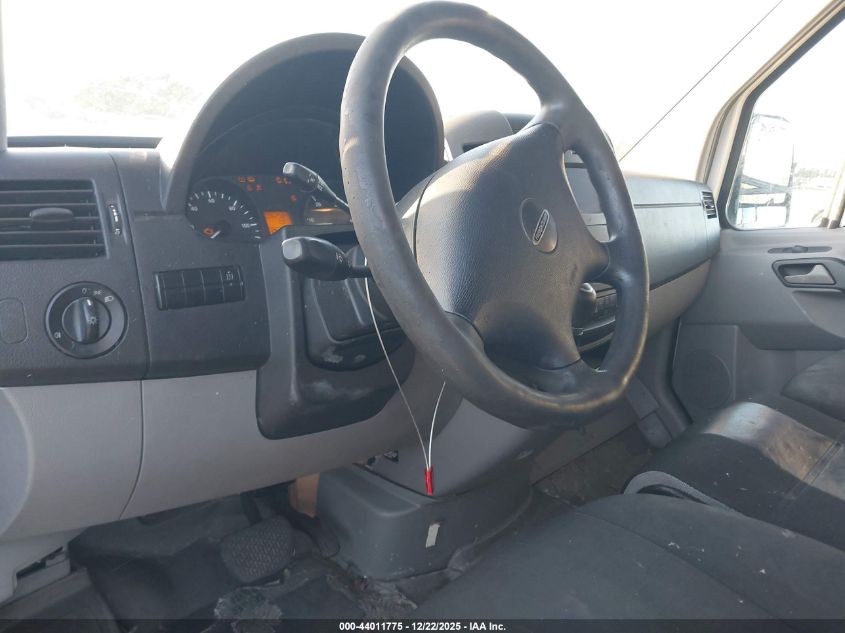 2015 Freightliner Sprinter 2500 High Roof VIN: WDYPE8DC1F5962679 Lot: 44011775