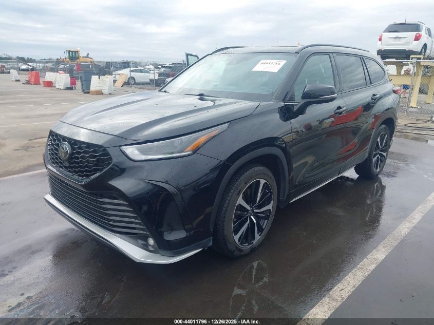 2022 Toyota Highlander Xse