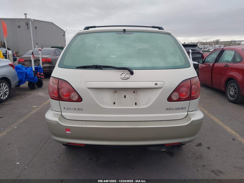 1999 Lexus Rx 300 VIN: JT6HF10U3X0015779 Lot: 44012052