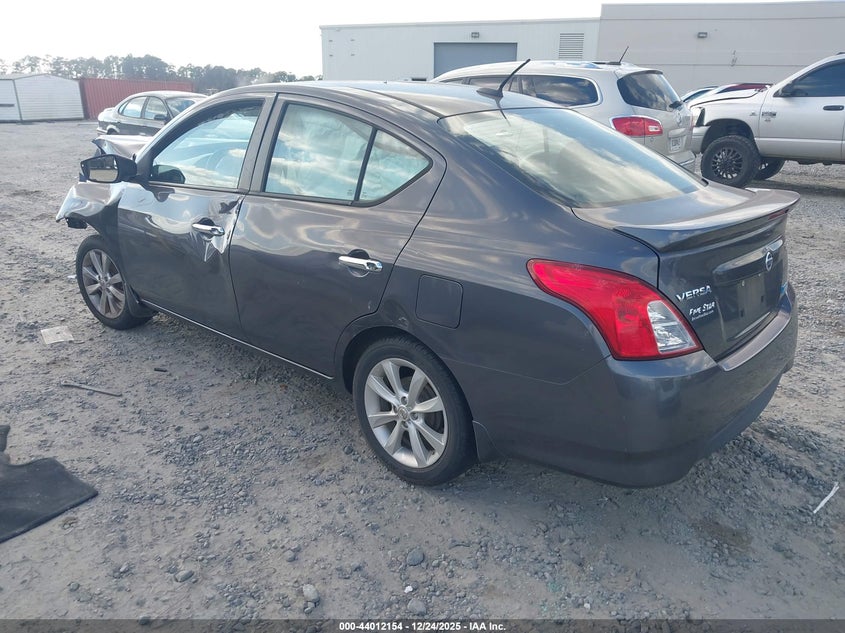 2015 Nissan Versa 1.6 Sl
