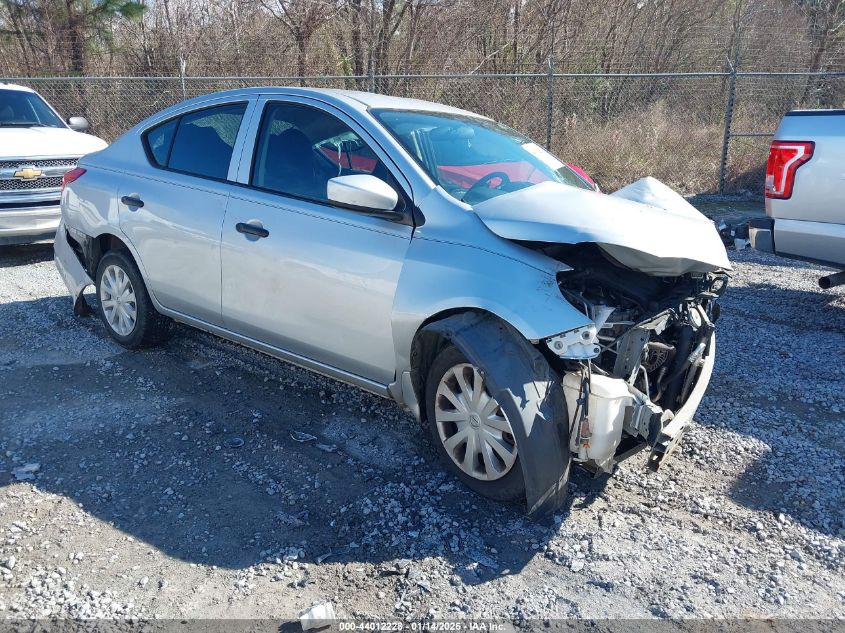 2016 Nissan Versa 1.6 S