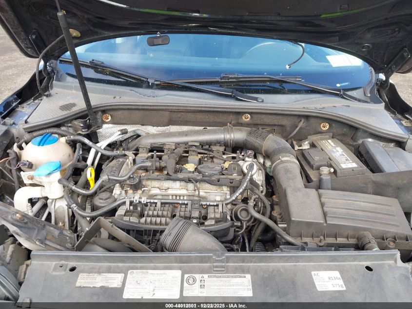 2014 Volkswagen Passat 1.8T Wolfsburg Edition VIN: 1VWAT7A3XEC022300 Lot: 44012301