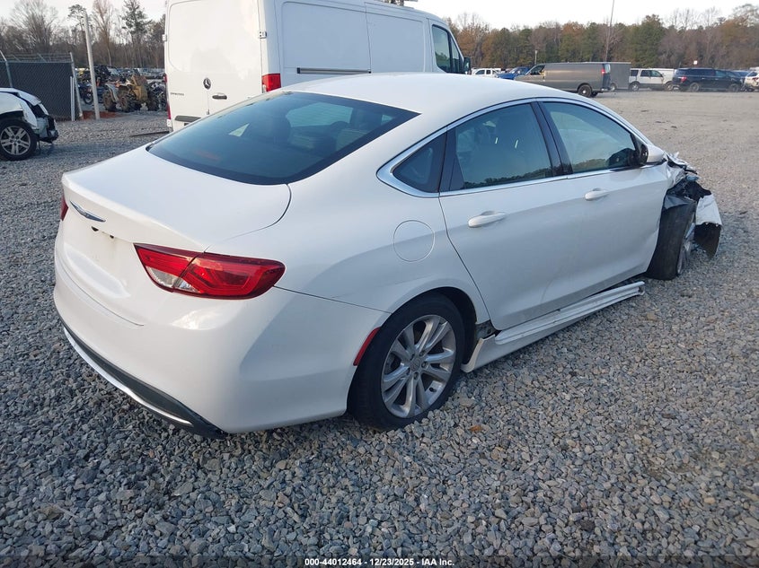 2015 Chrysler 200 Limited