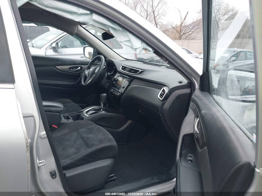 2015 Nissan Rogue Sv