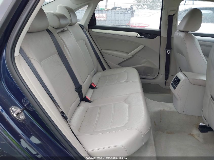 2013 Volkswagen Passat 2.0L Tdi Se VIN: 1VWBN7A33DC087082 Lot: 44012598