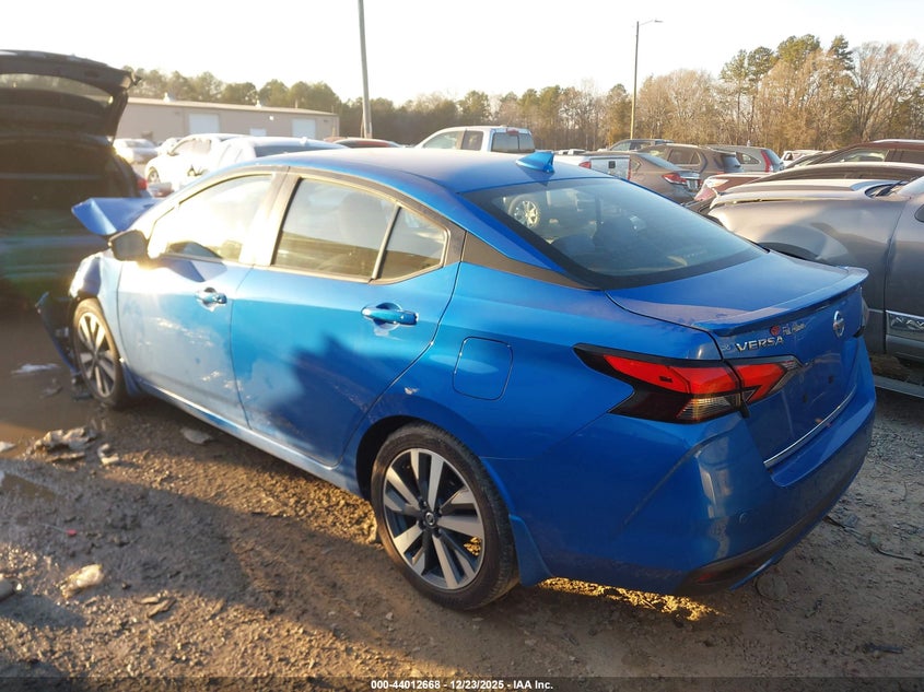 2021 Nissan Versa Sr Xtronic Cvt