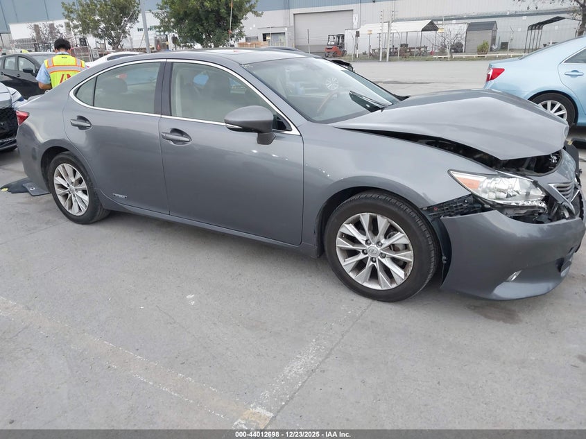 JTHBW1GG6F2094719 2015 Lexus Es 300H auction photo 1