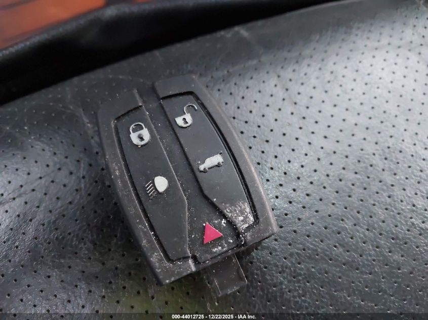 2008 Land Rover Lr2 Hse VIN: SALFT24NX8H063602 Lot: 44012725