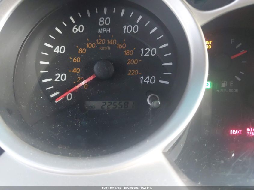 2006 Toyota Highlander V6 VIN: JTEEP21A360175030 Lot: 44012749