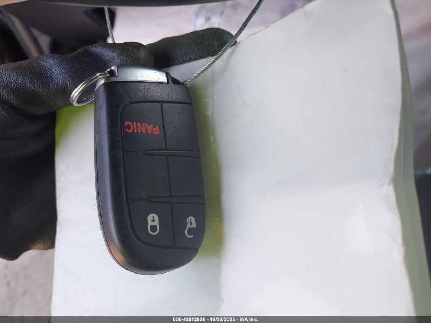 2017 Jeep Grand Cherokee Laredo 4X2 VIN: 1C4RJEAGXHC757043 Lot: 44012938