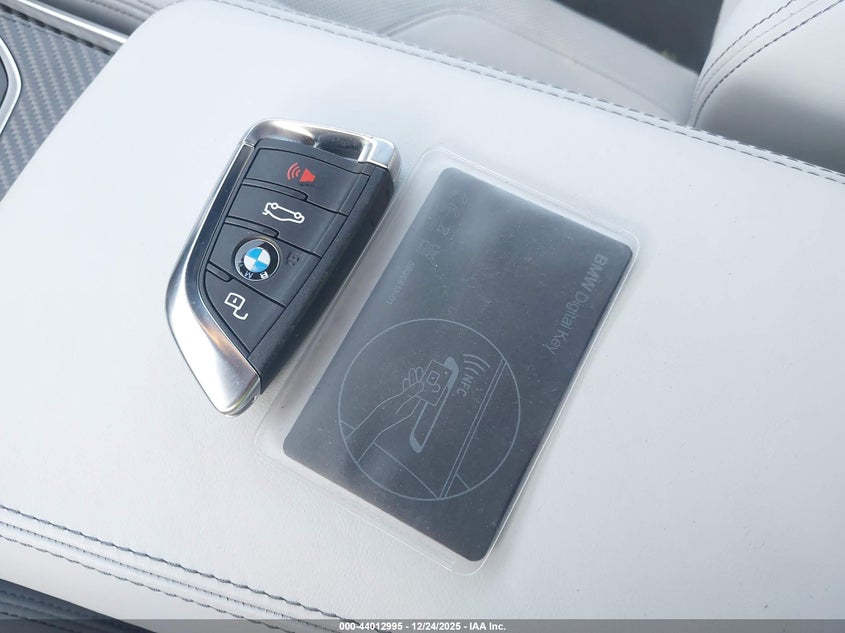 2024 BMW M3 Competition xDrive VIN: WBS43AY01RFS41684 Lot: 44012995