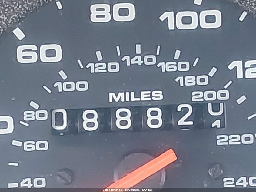 1985 Porsche 944 VIN: WP0AA0946FN453428 Lot: 44013144