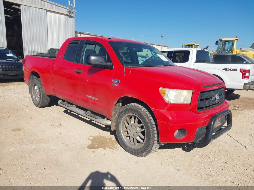 2011 Toyota Tundra Grade 5.7L V8