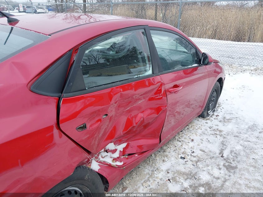2019 Hyundai Accent Se VIN: 3KPC24A36KE069194 Lot: 44013310
