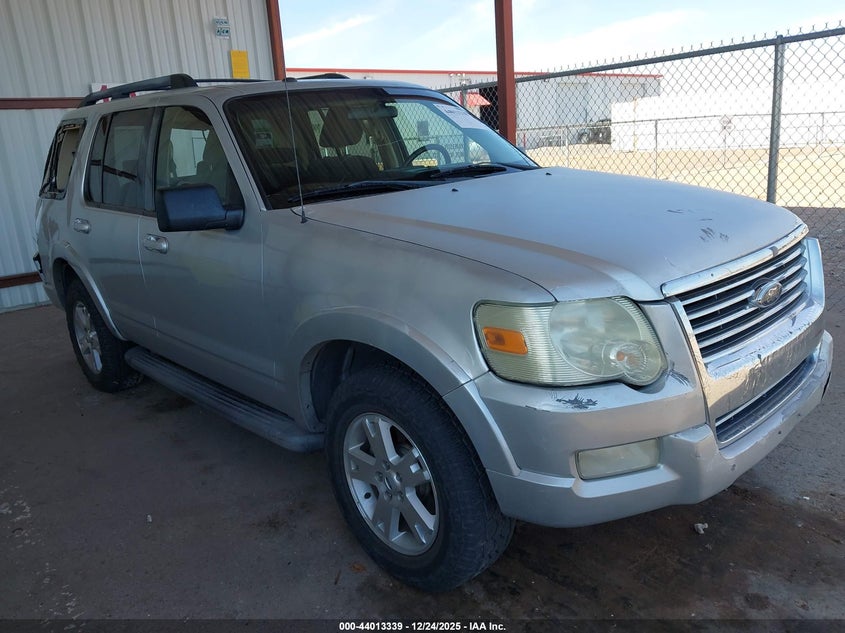 2010 Ford Explorer Xlt