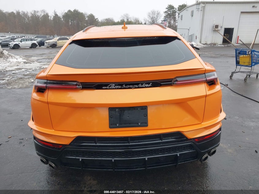 Auction sale of the 2024 LAMBORGHINI URUS , vin: ZPBUB3ZL7RLA31311, lot number: 44013457
