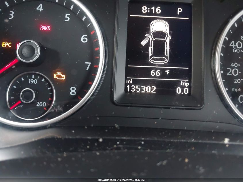 2017 Volkswagen Tiguan 2.0T/2.0T S VIN: WVGBV7AX6HK013572 Lot: 44013573