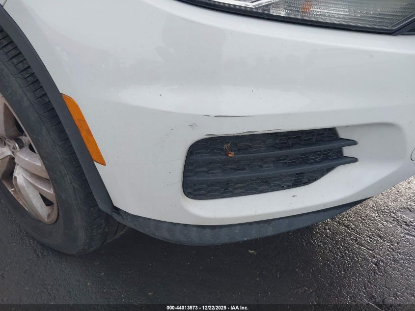 2017 Volkswagen Tiguan 2.0T/2.0T S VIN: WVGBV7AX6HK013572 Lot: 44013573