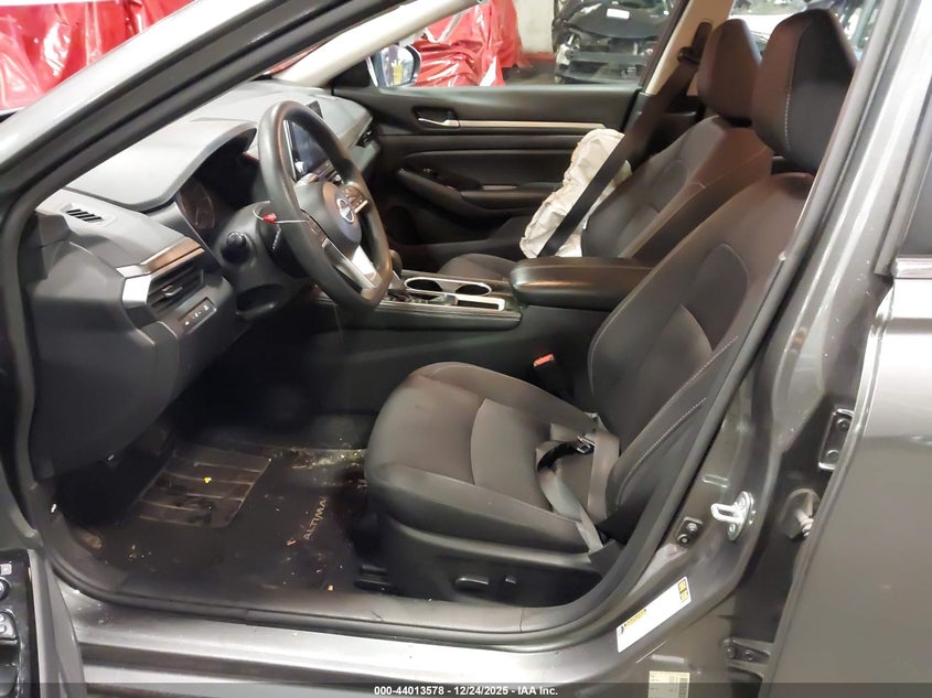 2023 Nissan Altima Sv Fwd