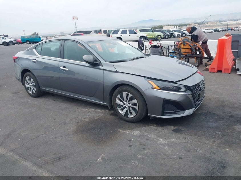 2023 Nissan Altima S Fwd