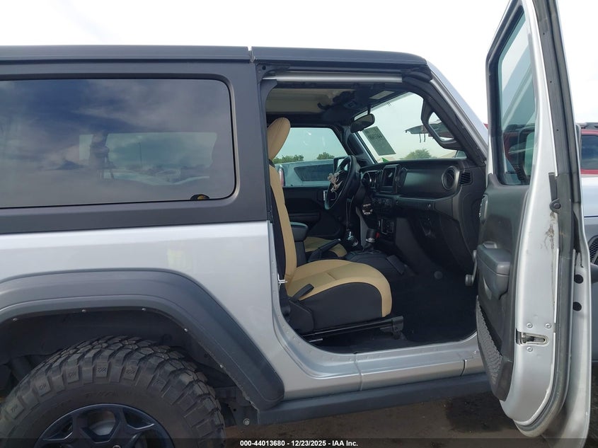 2023 Jeep Wrangler 2-Door Willys Sport 4X4