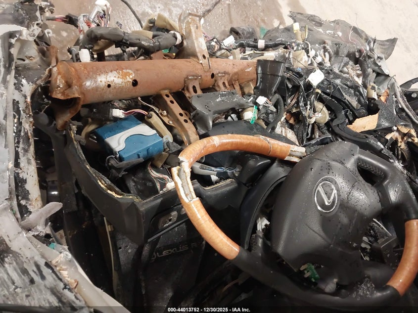 2002 Lexus Ls 430 VIN: JTHBN30F320071632 Lot: 44013752