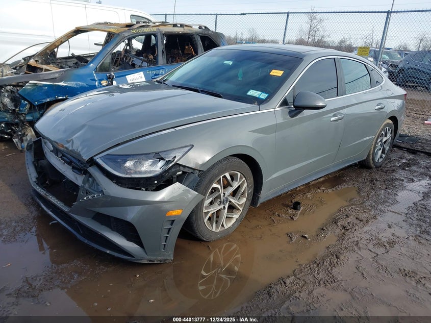 2022 Hyundai Sonata Sel