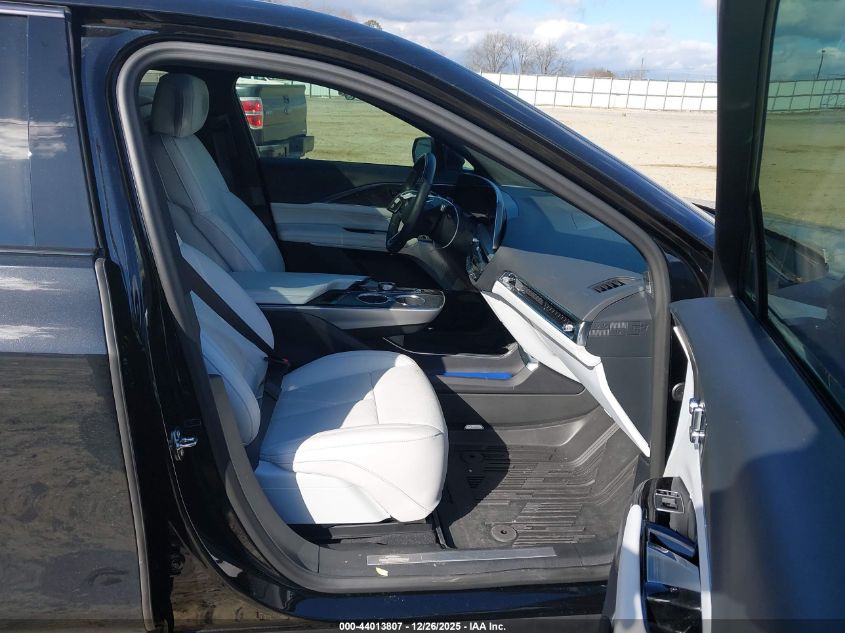 2024 Cadillac Lyriq Sport W/1Sj