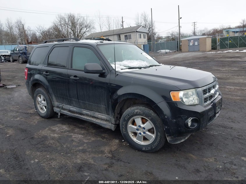 1FMCU0DG5AKC16372 2010 Ford Escape Xlt auction photo 1