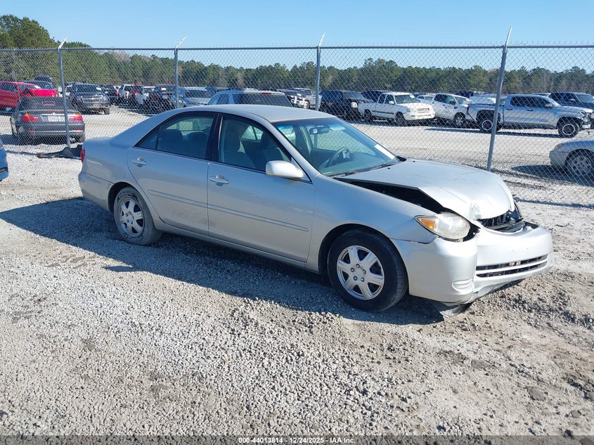 2005 Toyota Camry Le