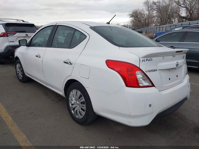 2017 Nissan Versa 1.6 Sv