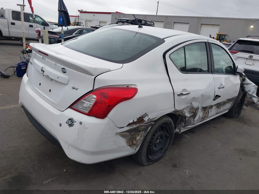 2017 Nissan Versa 1.6 Sv