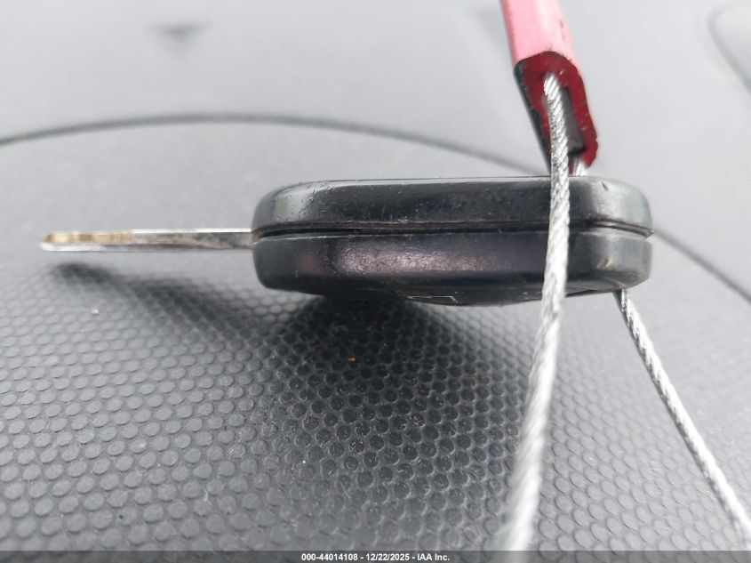 2010 Ford Escape Limited VIN: 1FMCU9EG5AKC72587 Lot: 44014108