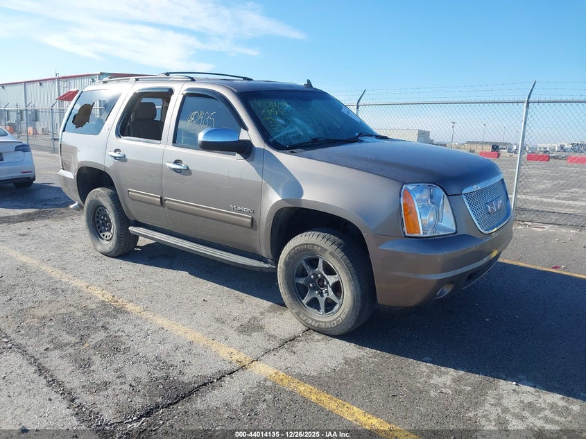 1GKS2CE09DR111987 2013 GMC Yukon Slt auction photo 1