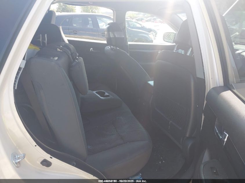 2011 Kia Sorento Lx VIN: 5XYKT4A19BG137594 Lot: 44014190