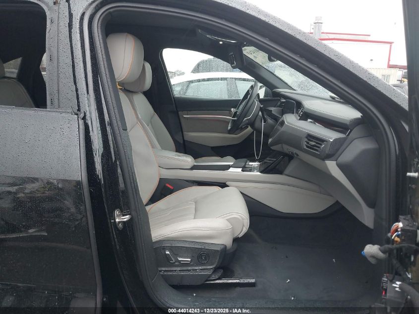 2024 Audi Q8 E-Tron S Line Prestige Quattro