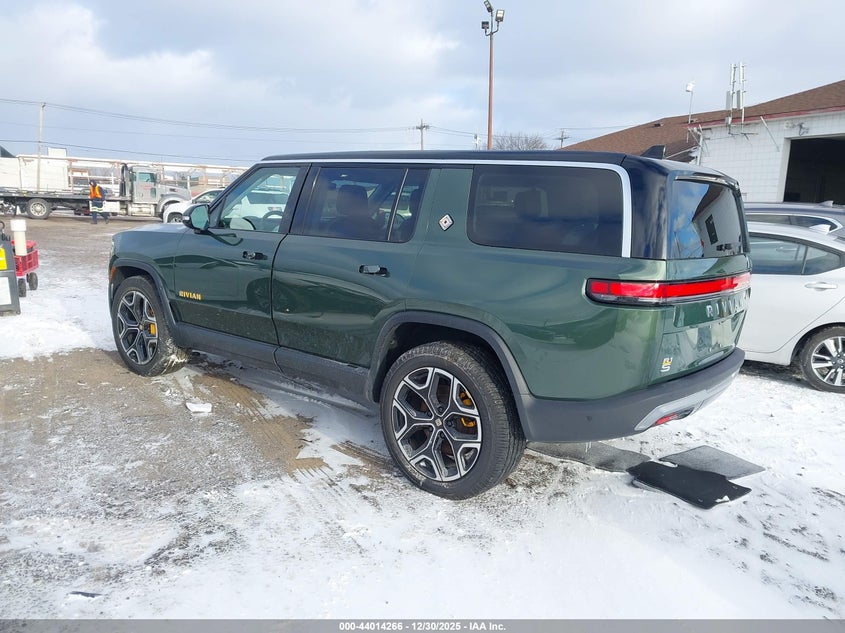 Vin: 7pdsgaba4rn044463, lot: 44510021, rivian r1s adventure quad motor large pack 20243