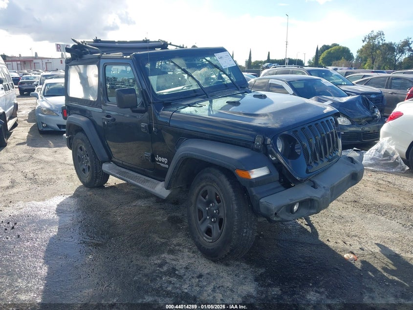 1C4GJXAG0JW282784 2018 Jeep Wrangler Sport 4X4 auction photo 1
