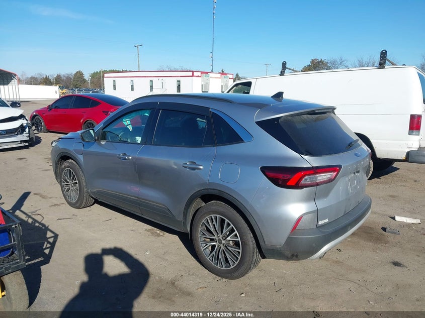2023 Ford Escape Phev