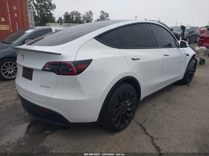 2023 Tesla Model Y Performance Dual Motor All-Wheel Drive