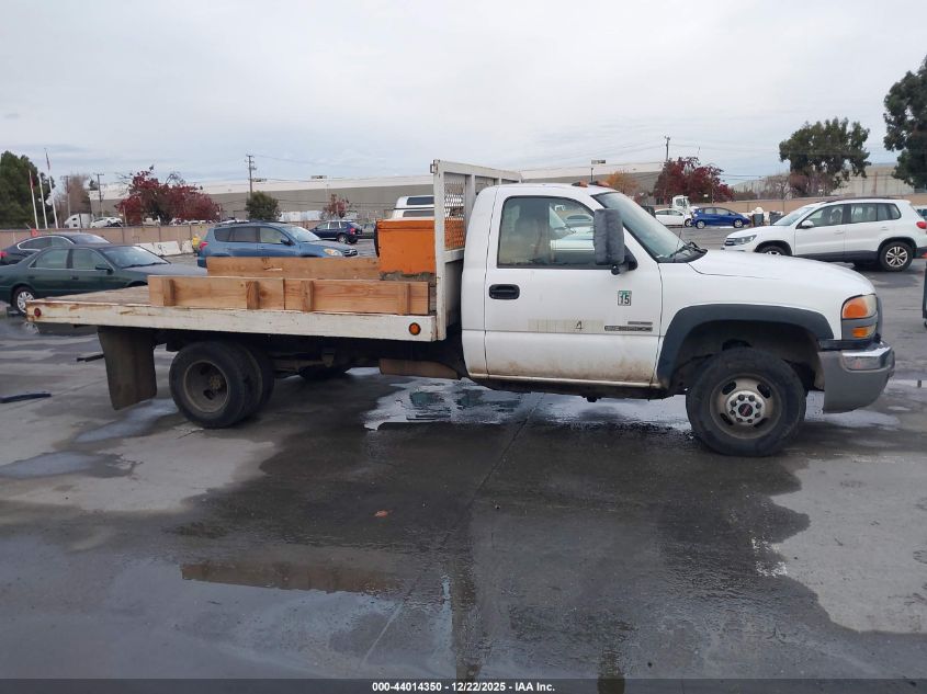 2007 GMC Sierra 3500 Chassis Classic Work Truck VIN: 1GDJC34D07E145171 Lot: 44014350