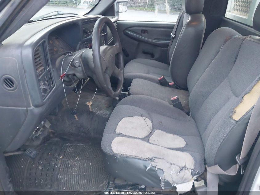 2007 GMC Sierra 3500 Chassis Classic Work Truck VIN: 1GDJC34D07E145171 Lot: 44014350