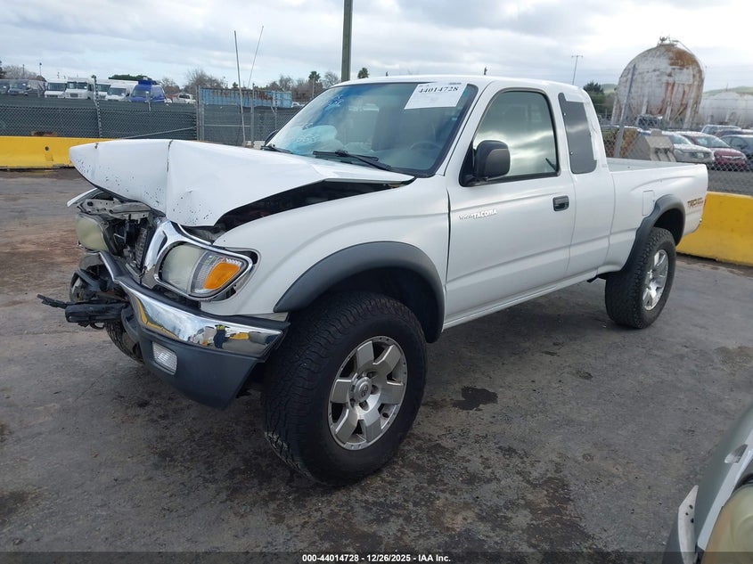 2004 Toyota Tacoma Base V6