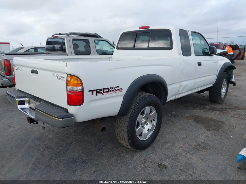 2004 Toyota Tacoma Base V6