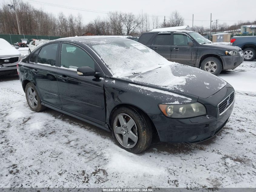 2005 Volvo S40