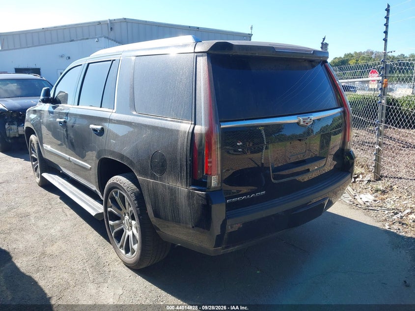 Vin: 1gys4dkj7jr307098, lot: 44510585, cadillac escalade platinum 20183